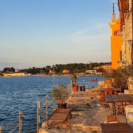 Appartamento In Mit Terrasse Und Meerblick